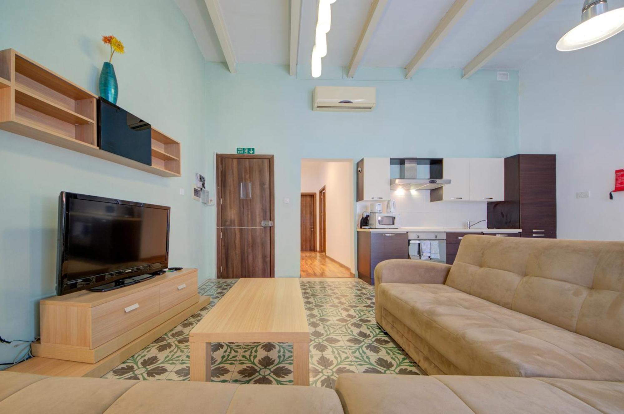 Sapphire Residences - Apartments & Penthouse In Central Sliema By Shortletsmalta ภายนอก รูปภาพ